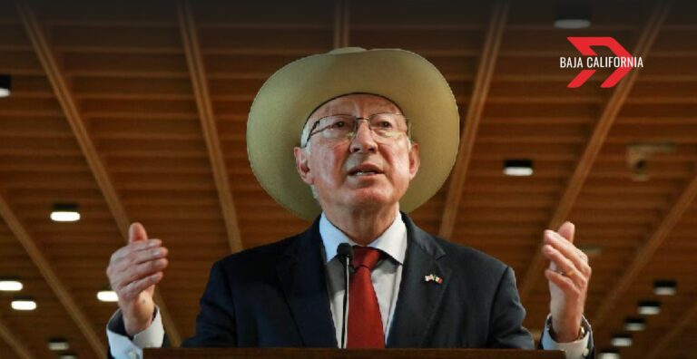 Ken Salazar culmina su gestión en un contexto de tensión bilateral